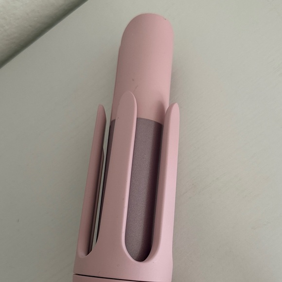 Pink automatic Hair Curler - Picture 5 of 6